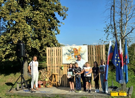 Otvoritev 7